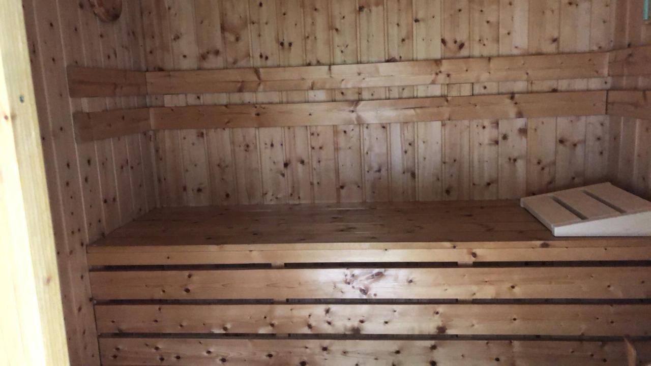 Szem-S Vendeghaz Hotel Balatonszárszó Eksteriør billede