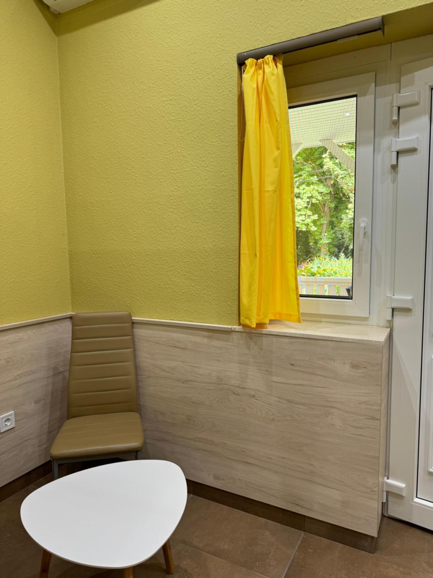 Szem-S Vendeghaz Hotel Balatonszárszó Eksteriør billede