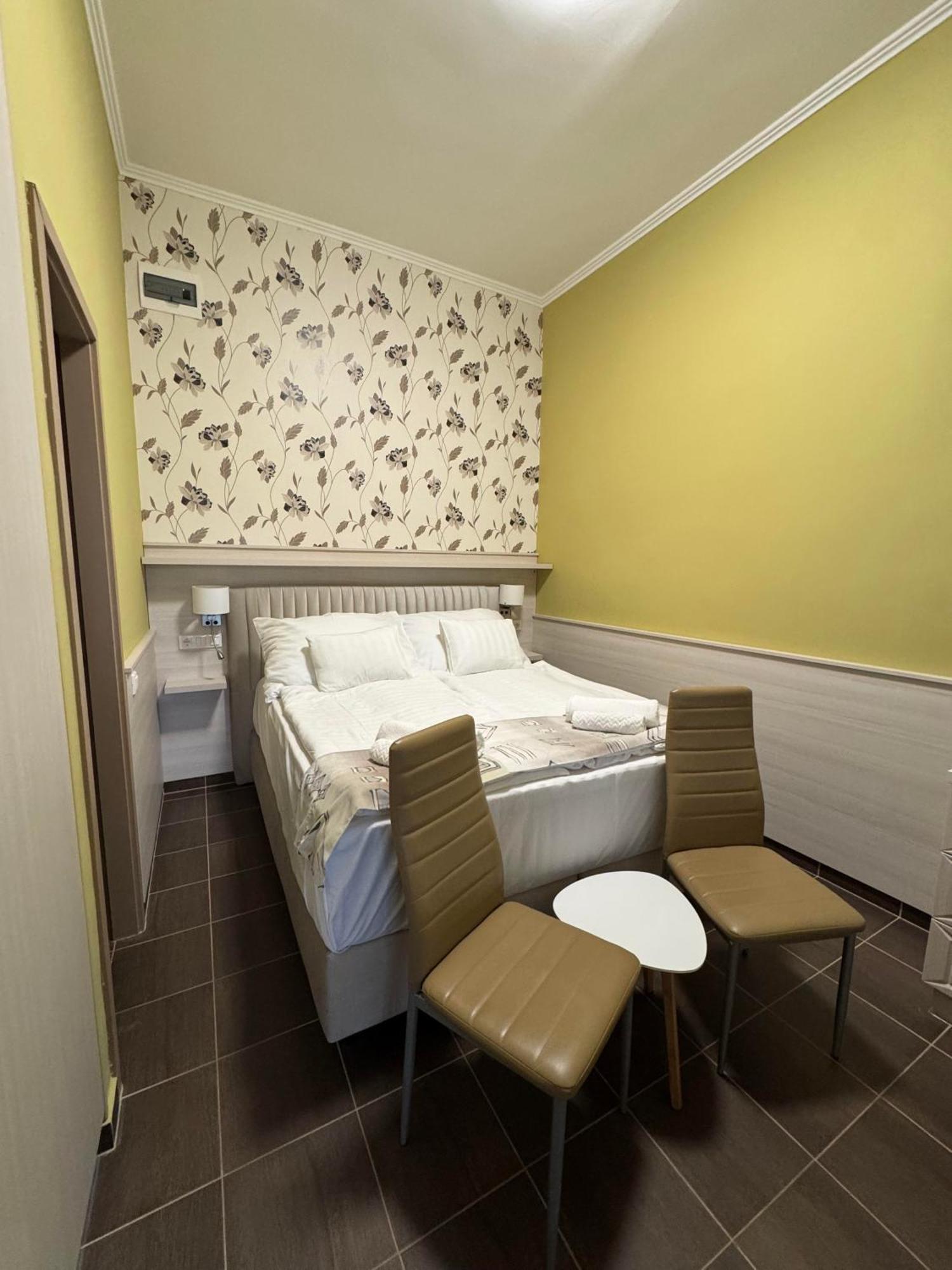 Szem-S Vendeghaz Hotel Balatonszárszó Eksteriør billede