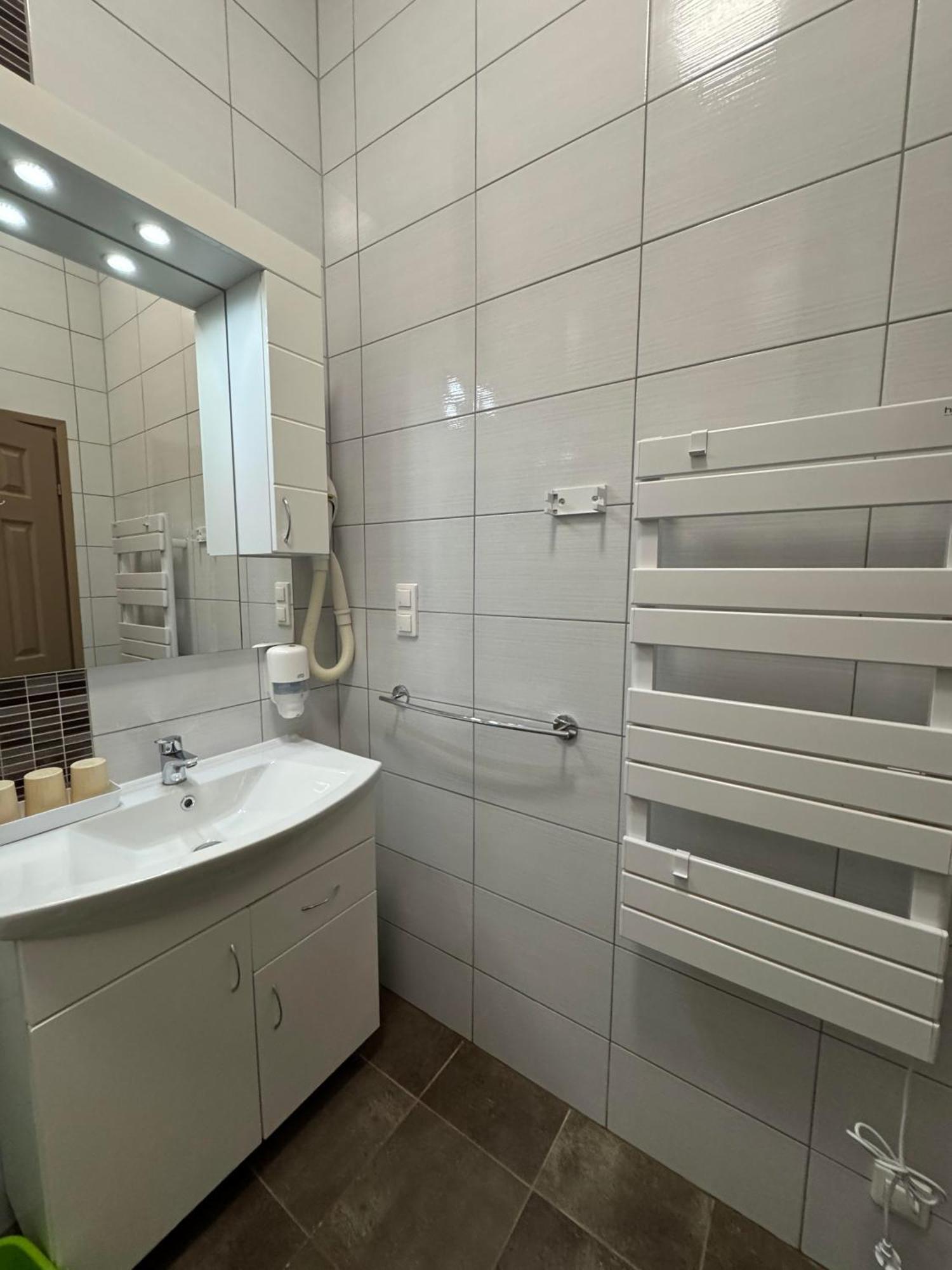 Szem-S Vendeghaz Hotel Balatonszárszó Eksteriør billede